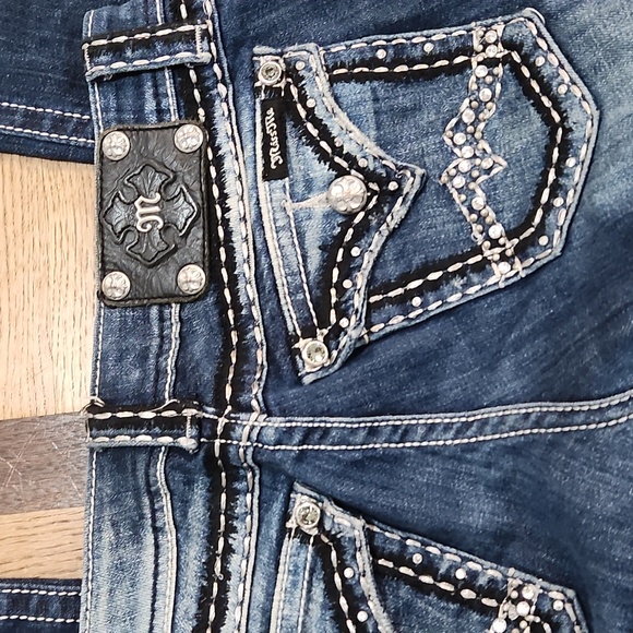 Miss Me Skinny jeans women's size 27×31 - Picture 2 of 7